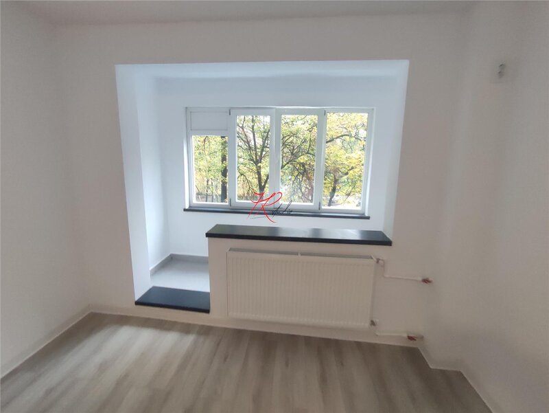 Teiul Doamnei, vanzare apartament 2 camere renovat 2025.